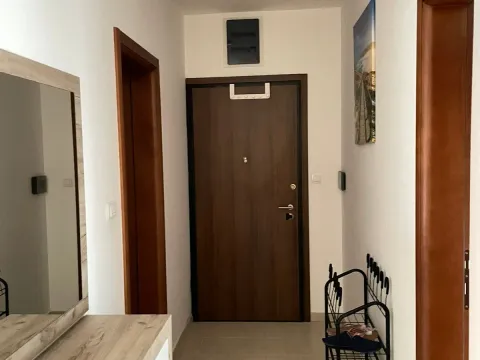 Rent, one bedroom apartment, 47m², Bečići, Budva - image 3