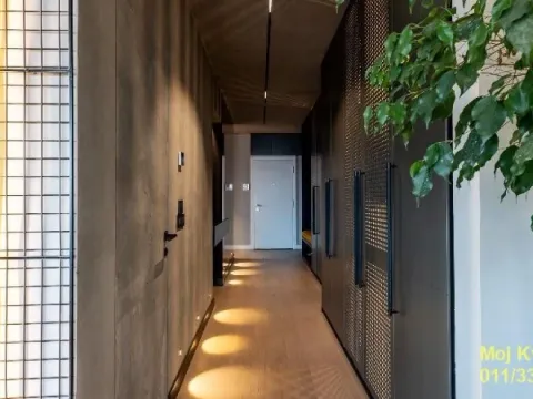 Rent, three bedroom apartment, 193m², Stari Grad, Beograd - image 11