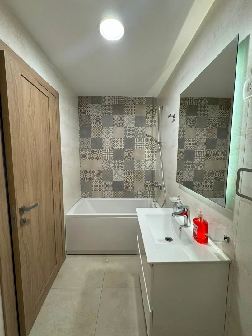 Rent, two bedroom apartment, 80m², Podgorica, Crna Gora