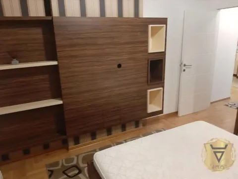 Izdavanje, dvosoban stan, 55m², Južni Bulevar, Vračar Sve Podlokacije - image 6