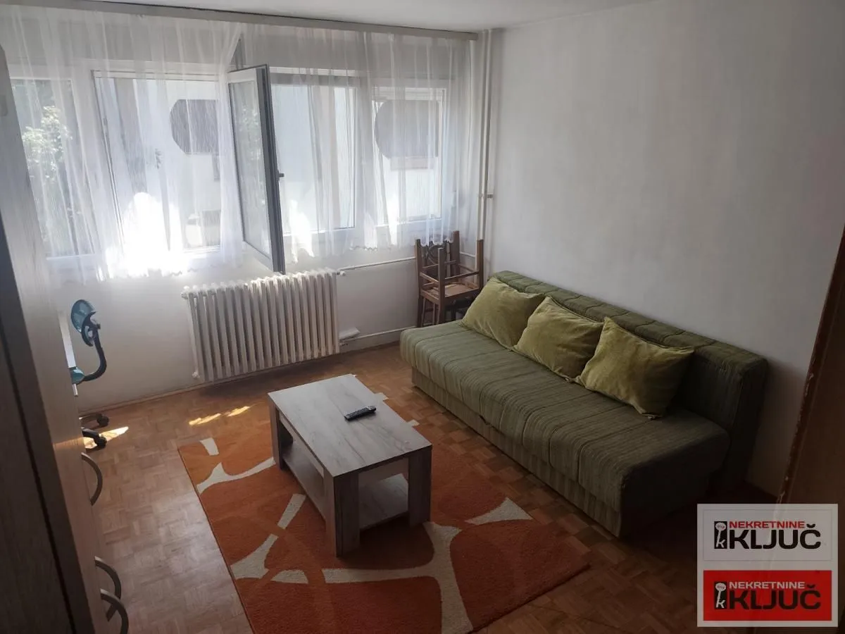 Prodaja, dvosoban stan, 63m², Bulevar Oslobodjenja, Novi Sad Sve Podlokacije
