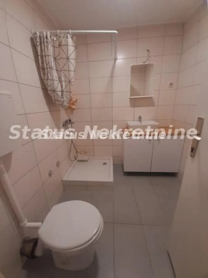 Izdavanje, jednosoban stan, 41m², Liman 4, Novi Sad Sve Podlokacije