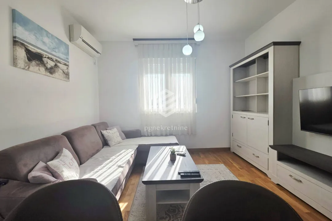 Rent, one bedroom apartment, 43m², City Kvart, Podgorica