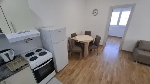 Izdavanje, jednosoban stan, 38m², Adice, Novi Sad Sve Podlokacije - image 2