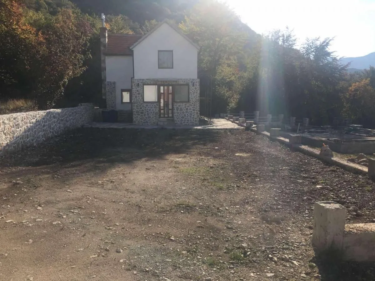 Prodaja, kuća, 290m², Herceg Novi, Crna Gora