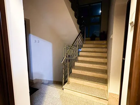 Izdavanje, jednosoban stan, 28m², Zabjelo, Podgorica - image 11