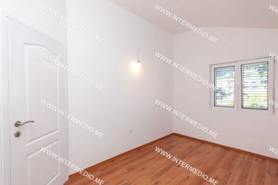 Prodaja, dvosoban stan, 64m², Kumbor, Herceg Novi