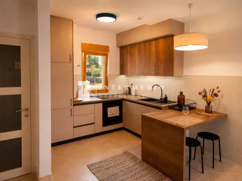 Prodaja, dvosoban stan, 62m², Dobrota, Kotor - image 4