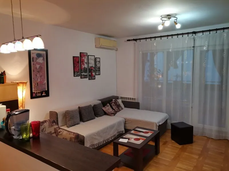 Prodaja, trosoban stan, 84m², Zvezdara Sve Podlokacije, Beograd