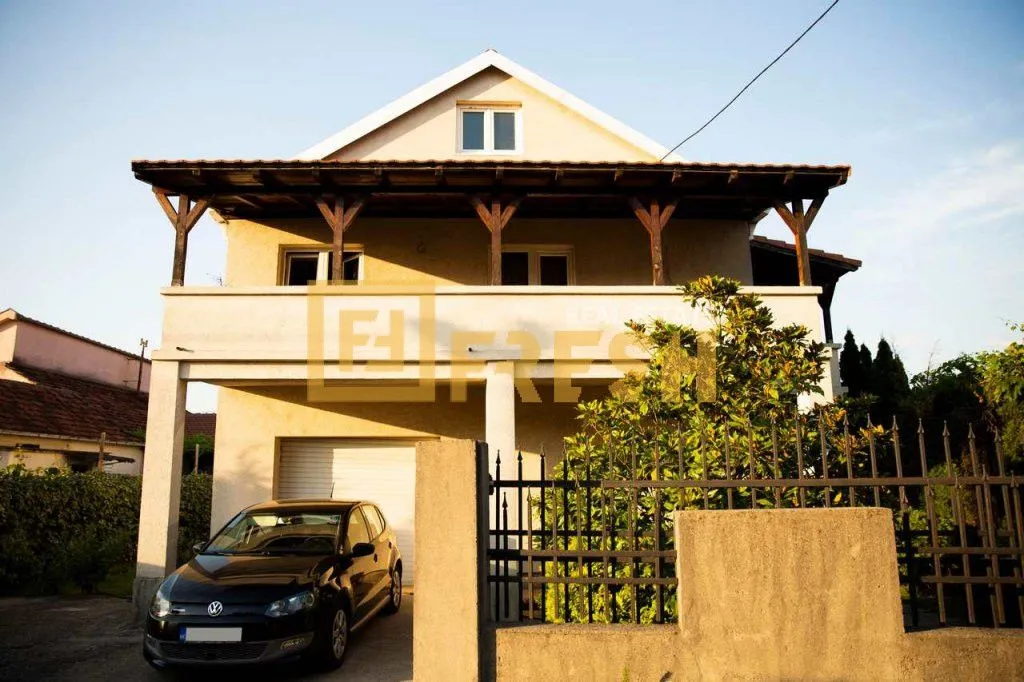 Sale, house, 233m², Zabjelo, Podgorica