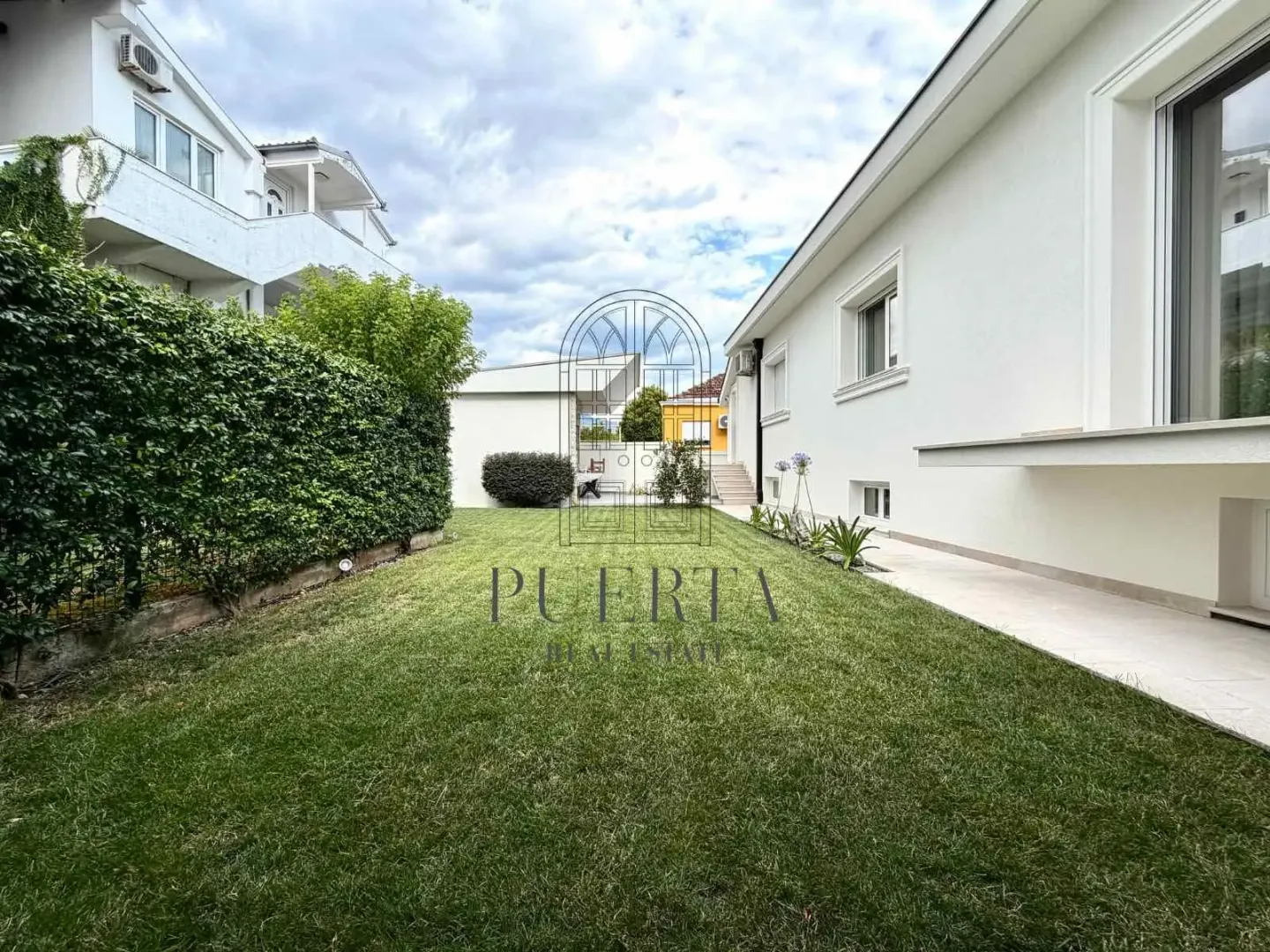 Rent, house, 130m², Ibričevina, Podgorica