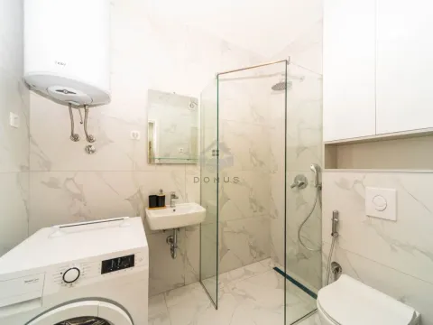 Rent, two bedroom apartment, 72m², Stari Aerodrom, Podgorica - image 10