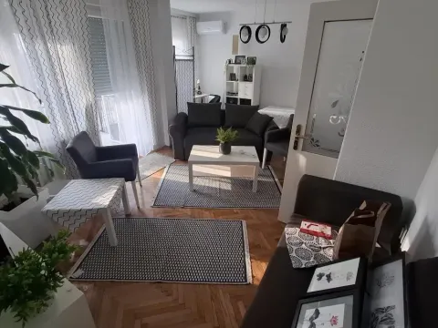 Rent, two bedroom apartment, 55m², Centar, Novi Sad - image 3