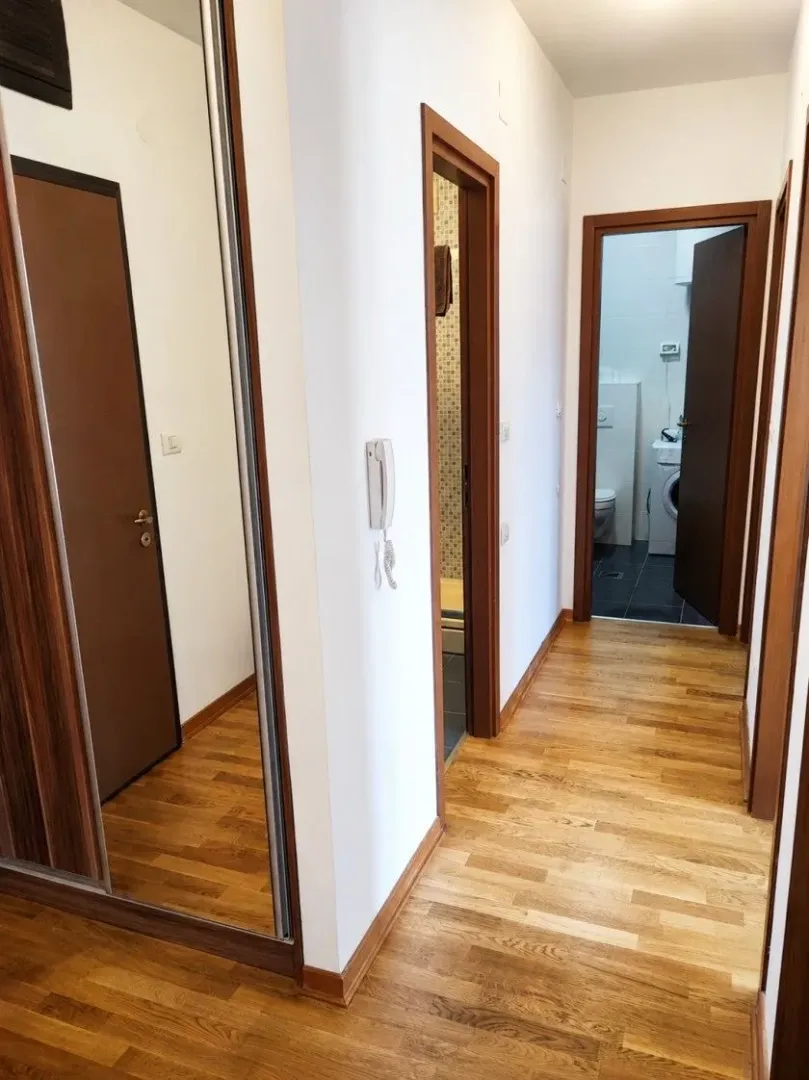 Rent, two bedroom apartment, 75m², City Kvart, Podgorica