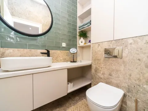 Izdavanje, trosoban stan, 145m², Preko Morače, Podgorica - image 11