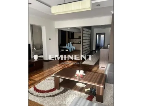 Izdavanje, trosoban stan, 120m², Tašmajdan, Palilula Sve Podlokacije - image 5