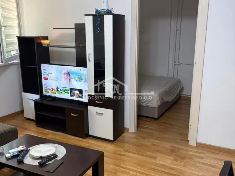 Sale, one bedroom apartment, 41m², Skojevsko Naselje, Beograd - image 8