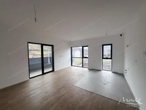 Sale, two bedroom apartment, 62m², Kolašin, Crna Gora - image 4