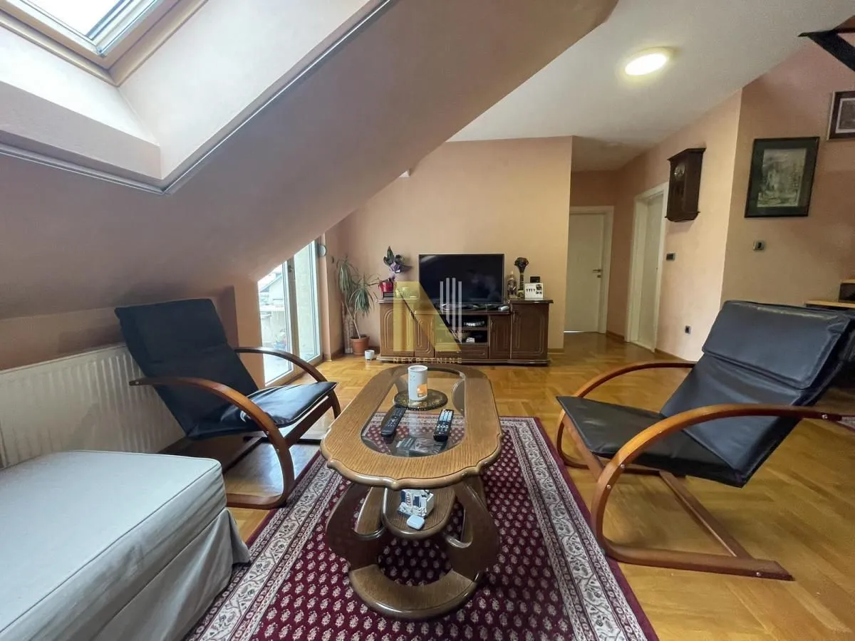 Prodaja, stan, 69m², Centar, Novi Sad