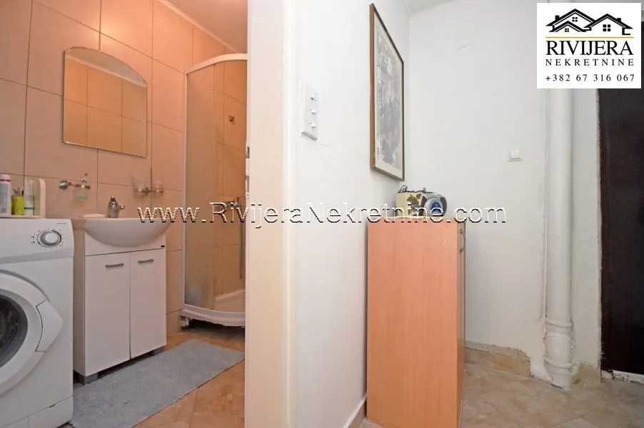 Prodaja, jednosoban stan, 56m², Đenovići, Herceg Novi