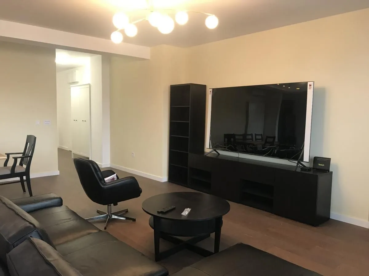 Rent, three bedroom apartment, 156m², Palilulska Pijaca, Palilula Sve Podlokacije