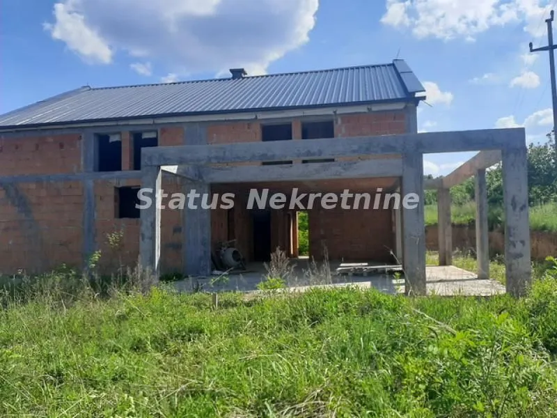 Sale, house, 300m², Ledinci, Petrovaradin