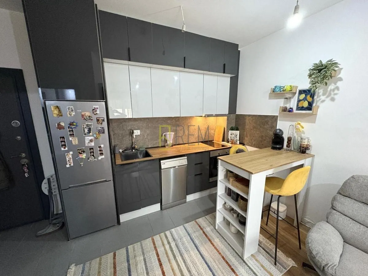 Prodaja, garsonjera, 27m², Zabjelo, Podgorica