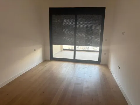 Prodaja, trosoban stan, 125m², Centar, Bar - image 2