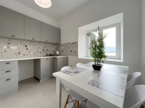 Prodaja, dvosoban stan, 74m², Centar, Herceg Novi - image 4