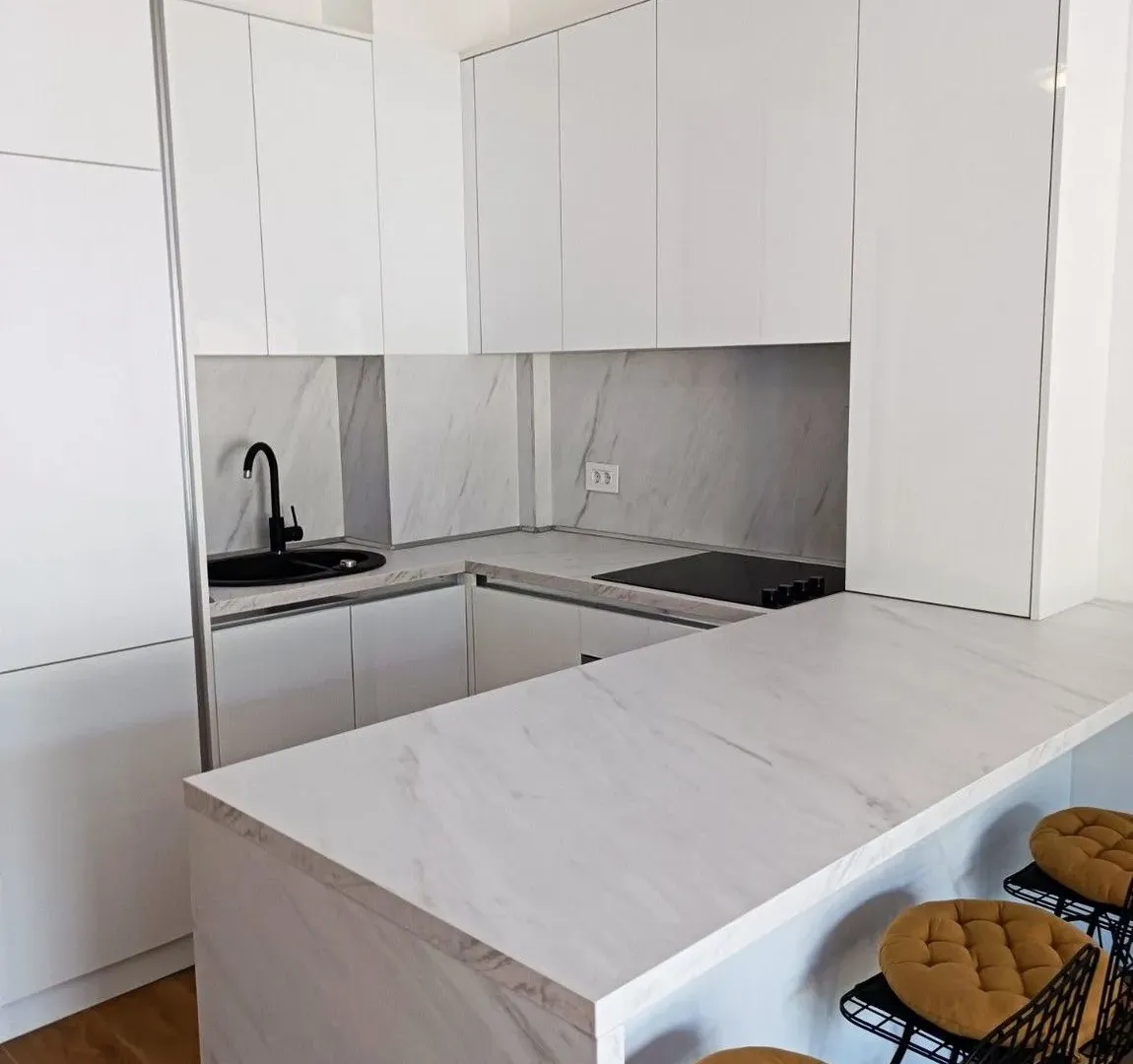 Rent, one bedroom apartment, 42m², Rozino, Budva