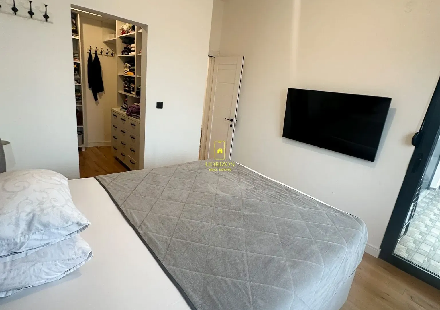 Rent, house, 180m², Gornja Gorica, Podgorica