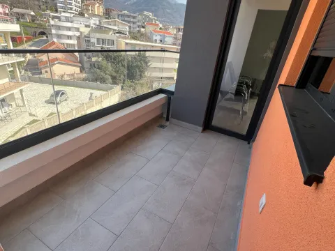 Rent, two bedroom apartment, 70m², Šušanj, Bar - image 10