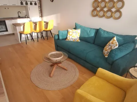 Prodaja, jednosoban stan, 42m², Bečići, Budva - image 16