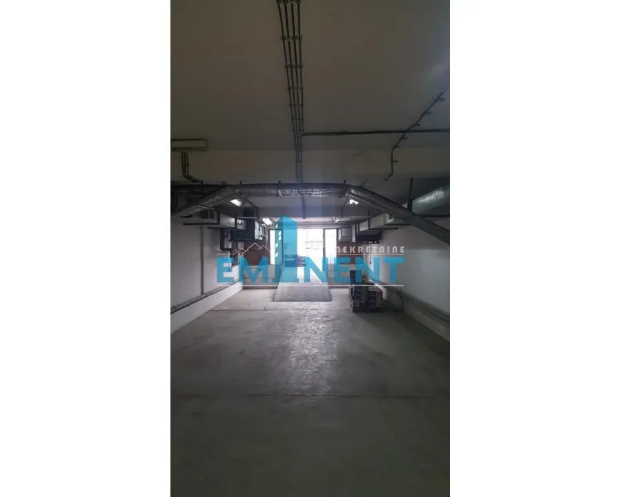 Rent, office space, 500m², Leštane, Grocka