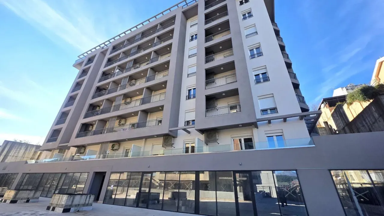 Izdavanje, stan, 24m², Momišići, Podgorica
