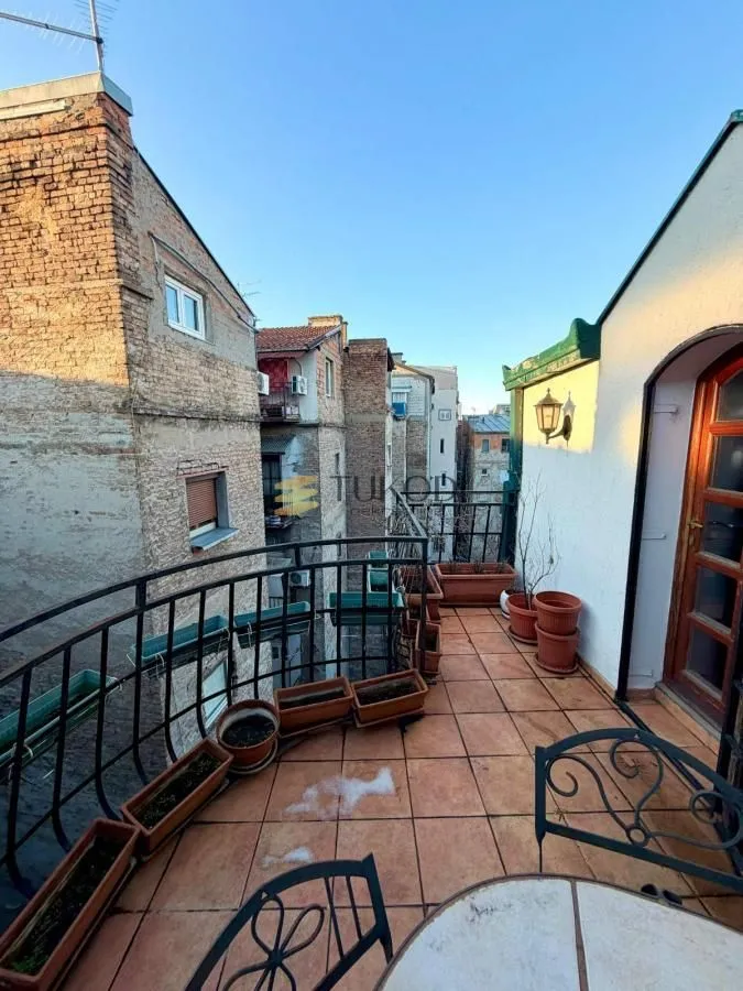 Rent, apartment, 210m², Stari Grad, Beograd