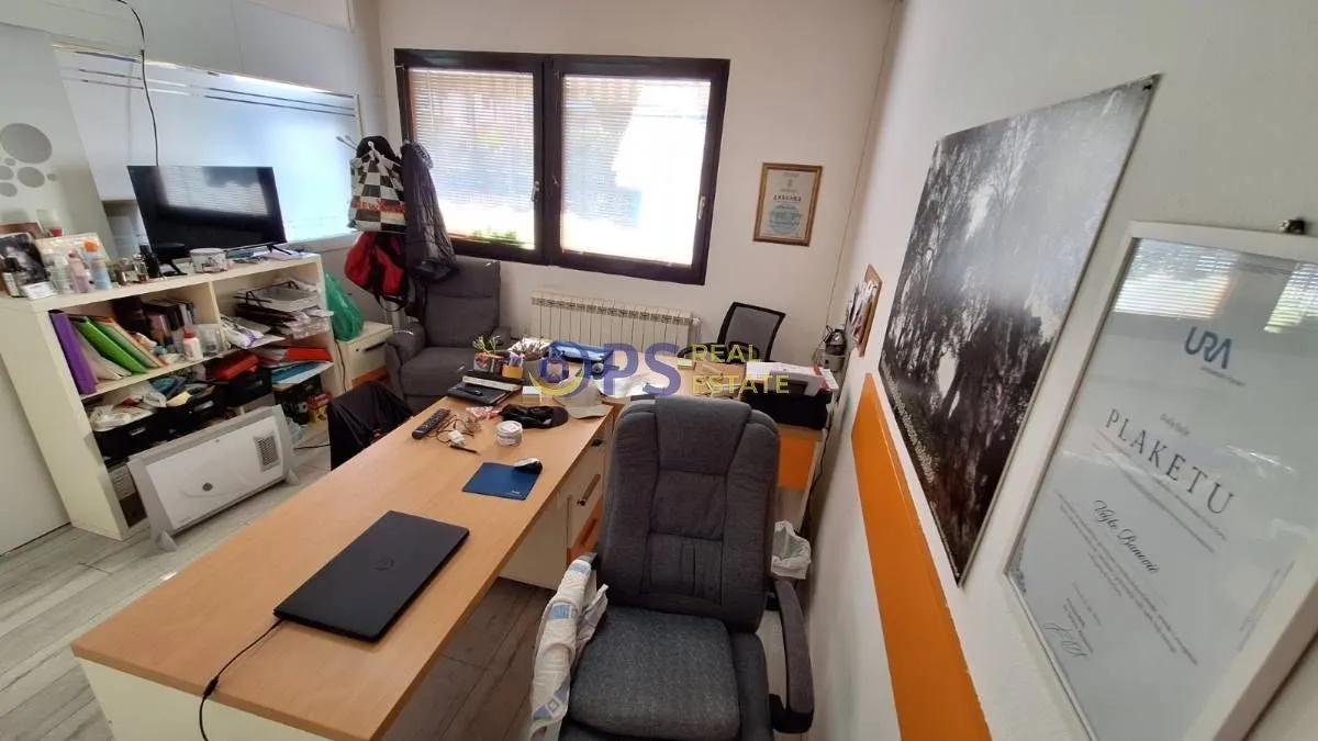 Izdavanje, poslovni prostor, 210m², Bar, Crna Gora