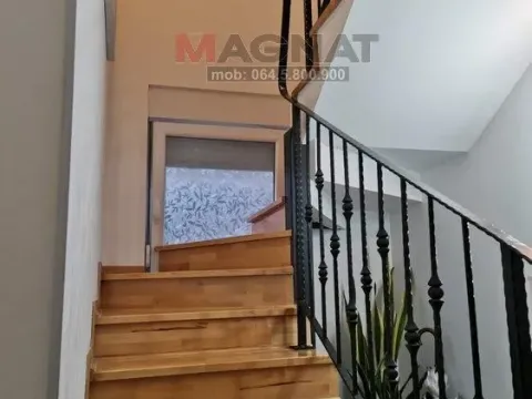 Sale, four bedroom apartment, 92m², Zemun Gornji Grad, Zemun Sve Podlokacije - image 8