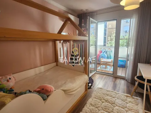 Prodaja, trosoban stan, 122m², Centar, Podgorica - image 6