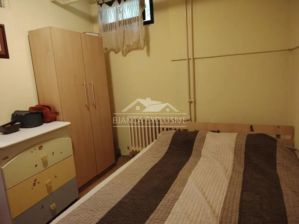 Prodaja, dvosoban stan, 48m², Novi Beograd Blok 61, Novi Beograd Sve Podlokacije