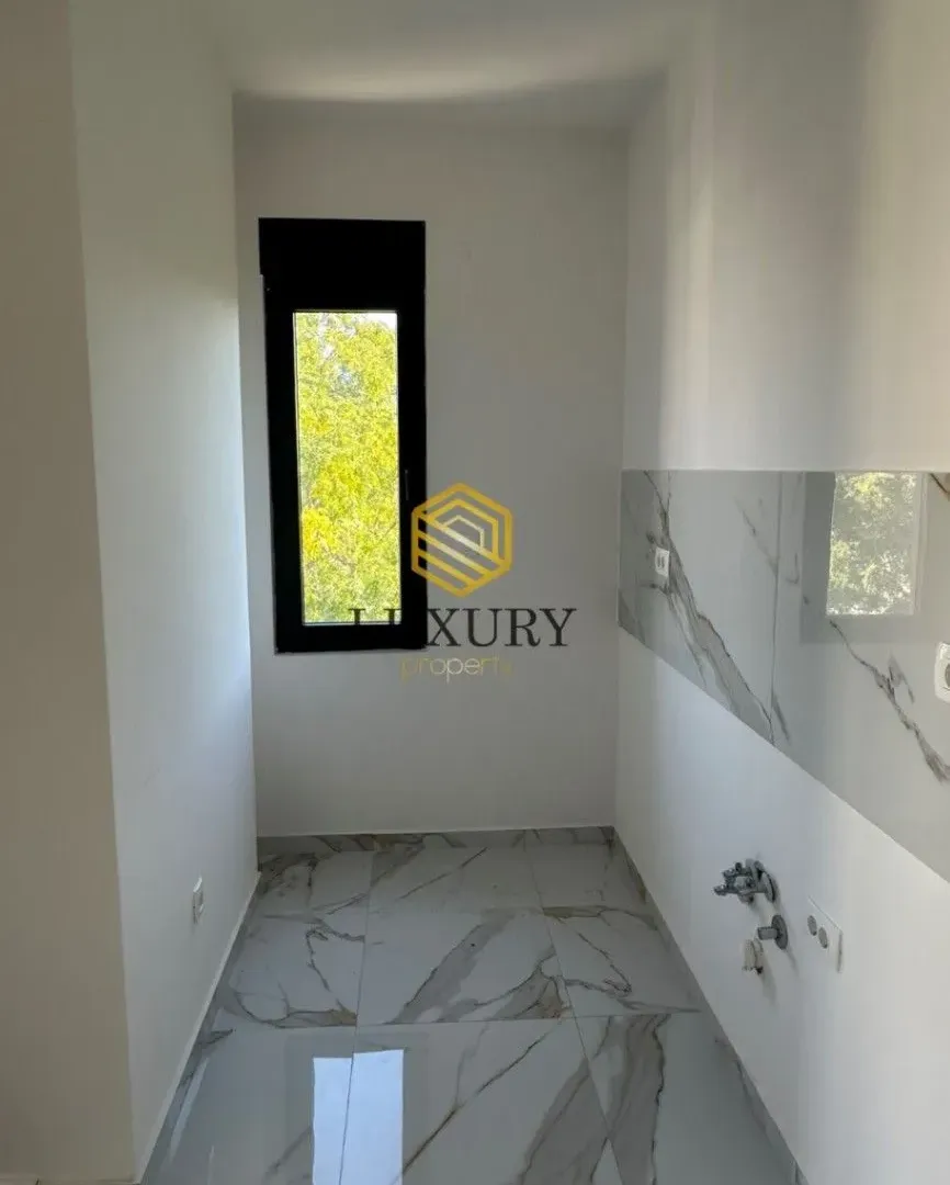 Izdavanje, dvosoban stan, 56m², Zabjelo, Podgorica