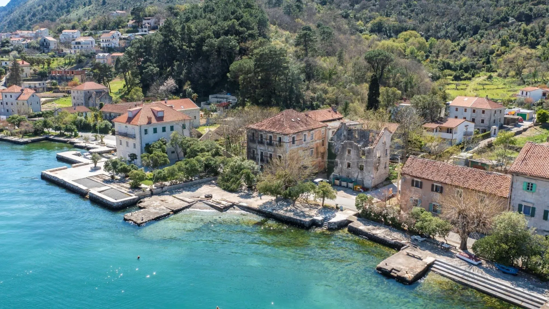 Prodaja, kuća, 2490m², Kotor, Crna Gora