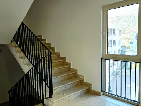 Prodaja, dvosoban stan, 65m², Centar, Budva - image 19