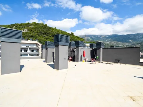 Sale, three bedroom apartment, 140m², Budva, Crna Gora - image 22