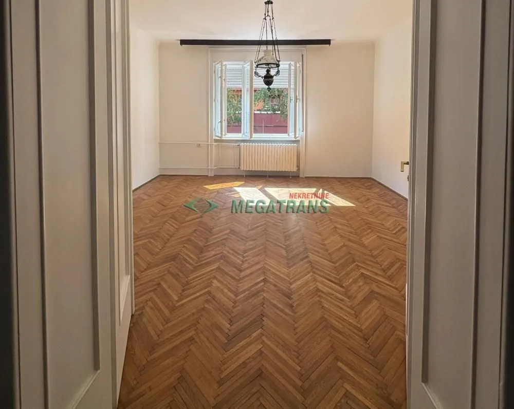 Izdavanje, trosoban stan, 105m², Novi Sad Sve Podlokacije, Novi Sad
