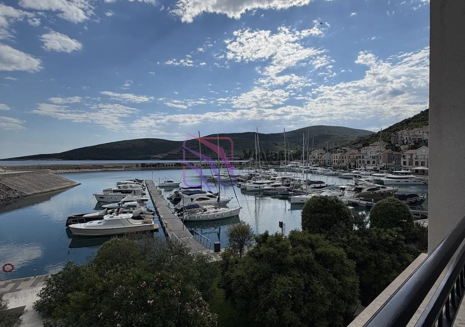 Prodaja, jednosoban stan, 47m², Luštica Bay, Tivat