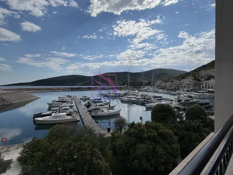 Prodaja, jednosoban stan, 47m², Luštica Bay, Tivat - image 7