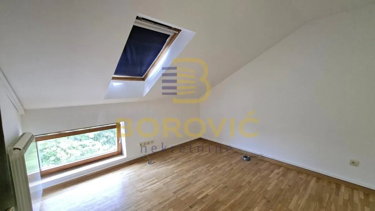 Rent, office space, 92m², Šumice, Beograd