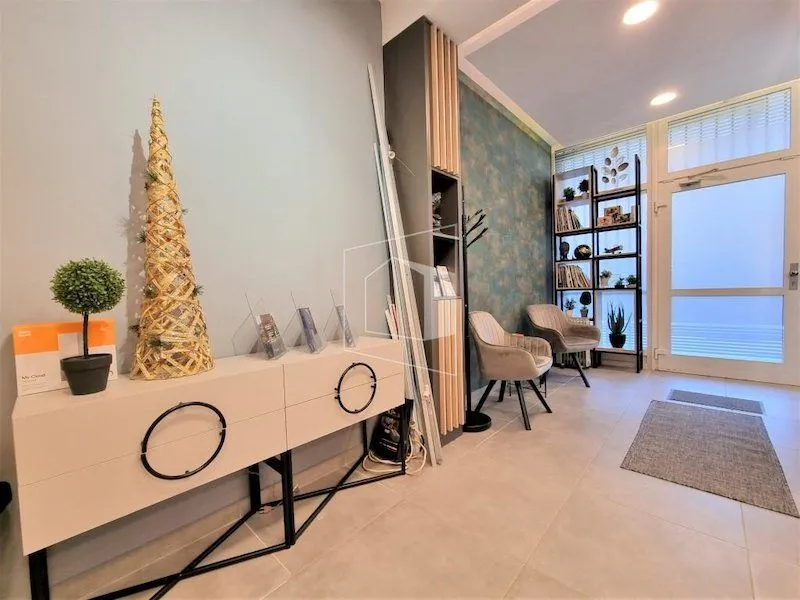 Sale, office space, 35m², Stari Aerodrom, Podgorica
