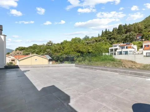 Prodaja, dvosoban stan, 153m², Tivat, Crna Gora - image 4